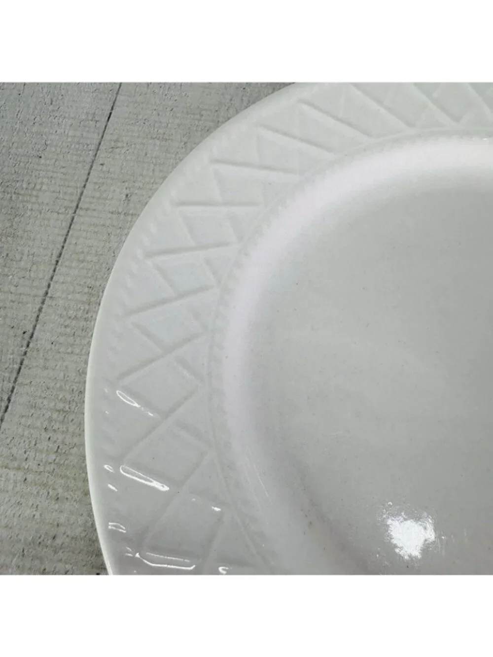 Totally Today TTO6 White Embossed Rope Criss Cross Ceramic Dinner Plates Set 4